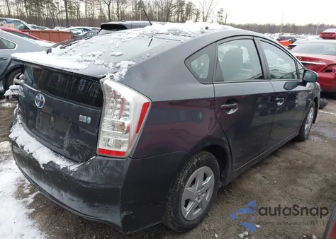 2010 Toyota Prius Iii z USA, uszkodzony, nr VIN JTDKN3DU3A0212787